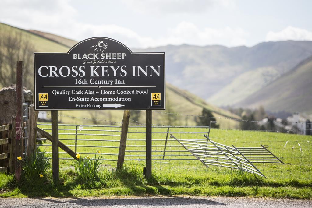 The Cross Keys Inn 蒂贝 外观 照片